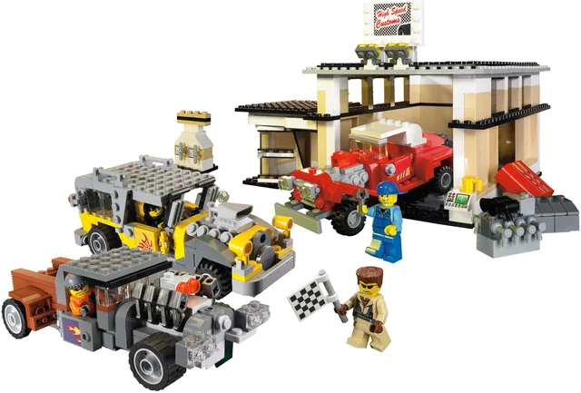LEGO Custom Car Garage 10200