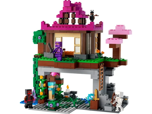LEGO The Training Grounds 21183