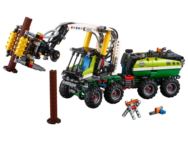 LEGO Forest Harvester 42080