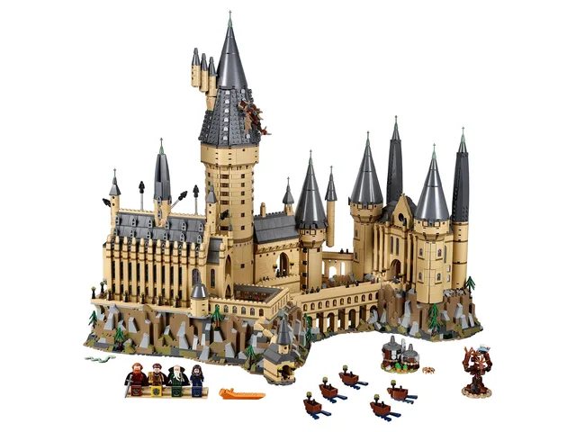 LEGO Hogwarts Castle (2018)